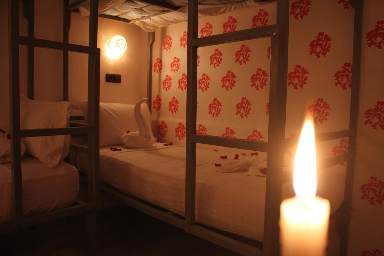 Corner Hostel Marrakech (Adults Only) Marrakesz Zewnętrze zdjęcie