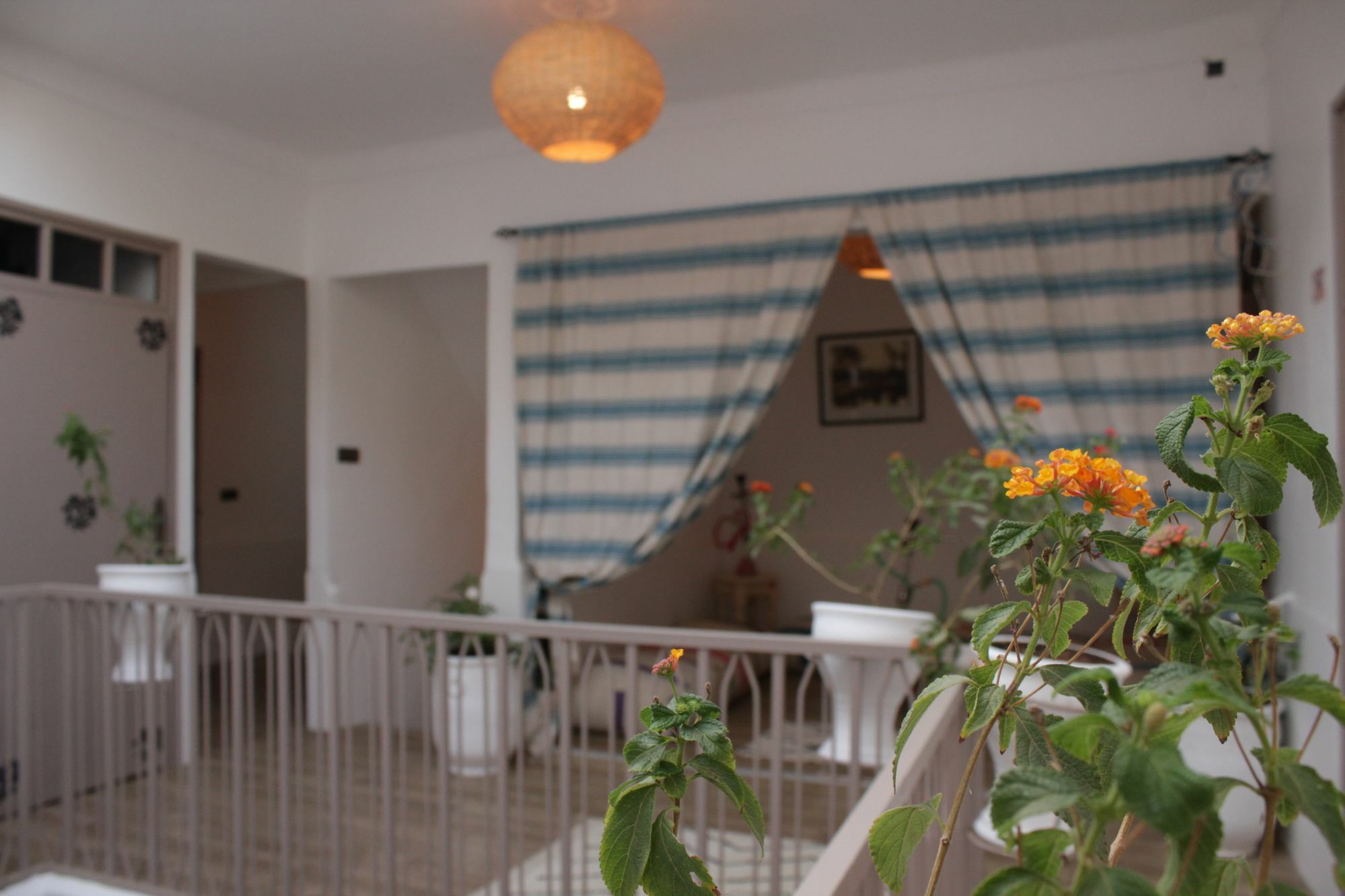 Corner Hostel Marrakech (Adults Only) Marrakesz Zewnętrze zdjęcie